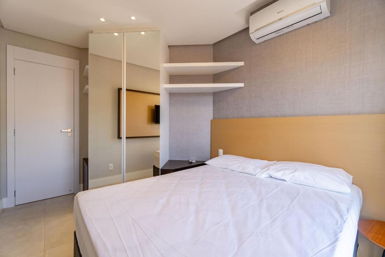 Porto Madero - Amplo Apartamento Em Condo Com Piscina Bombinhas Kültér fotó